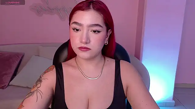 ViolettCastel online show from 4, 12, 2025