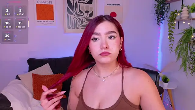 Snapshot of ViolettCastel chatting on 22, 4, 2026 ViolettCastel online show from 22, 4, 2026