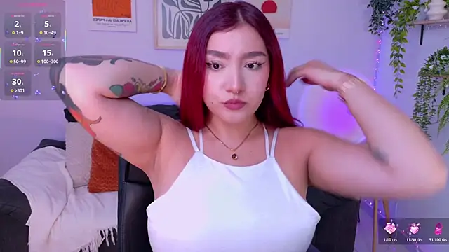ViolettCastel online show from 8, 6, 2026