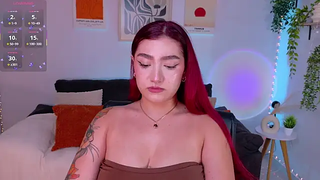 ViolettCastel online show from 24, 6, 2026