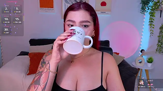 ViolettCastel online show from 28, 6, 2026