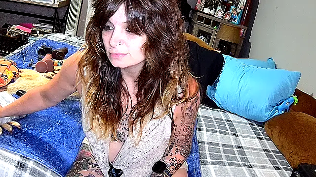 ZeelaXoXo online show from 24, 3, 2026