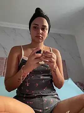 Kimmymadison- online show from 17, 7, 2026