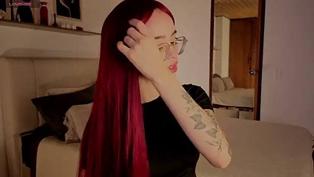 Roxxy mora online show from 20, 10, 2025