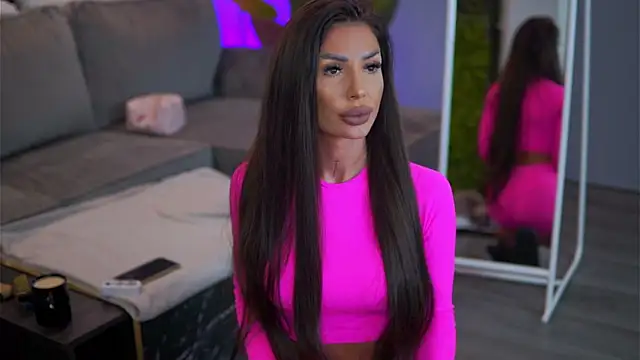 RaquelleVon online show from 8, 1, 2026