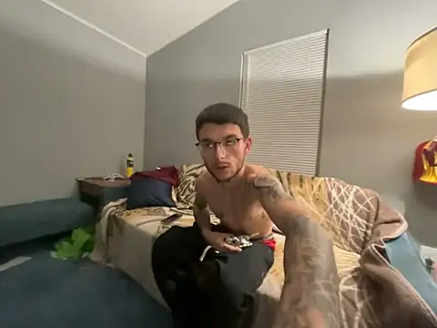 hungkubenski online show from 7, 11, 2025