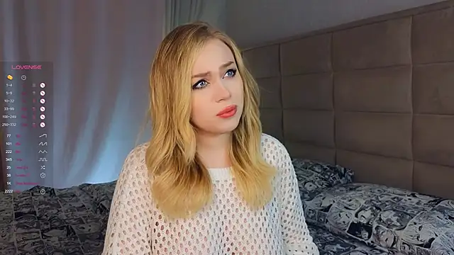 Snapshot of AsteriaHamel chatting on 15, 2, 2025 AsteriaHamel online show from 15, 2, 2025