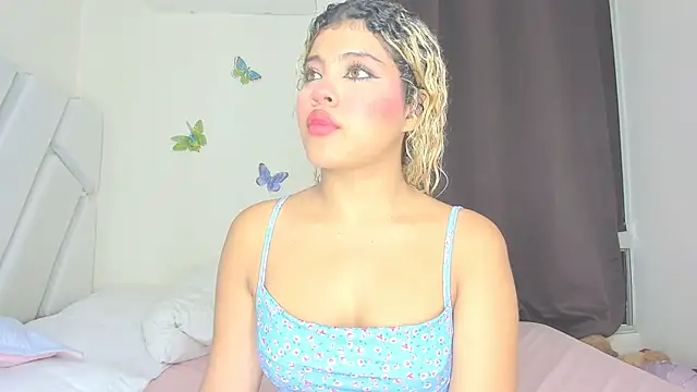 sofiacastillo01 online show from 1, 5, 2026