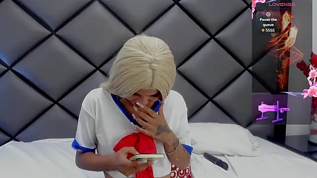 Alexa Blake   online show from 17, 3, 2026