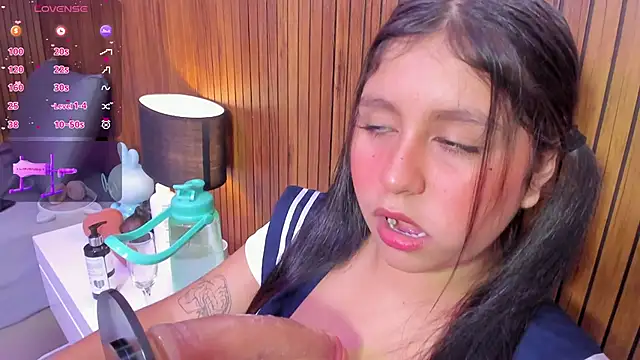 lola clit online show from 27, 2, 2025
