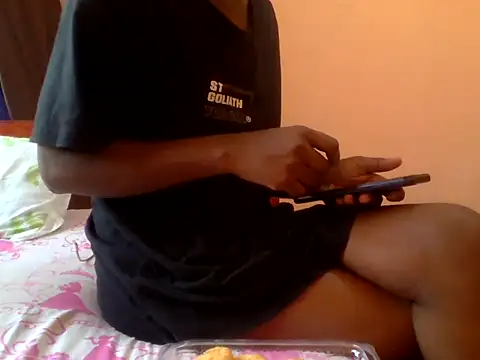 Sweetrata  online show from 8, 3, 2026