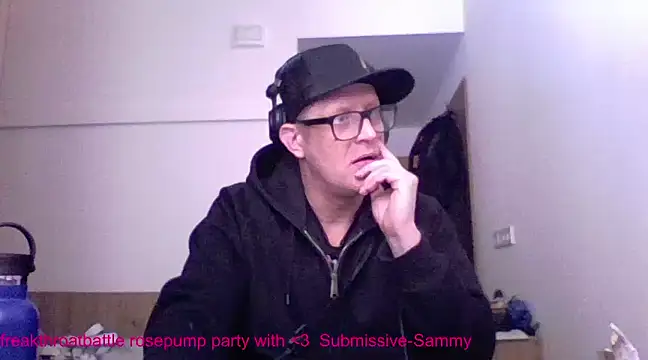 Snapshot of Bigthroaterboy chatting on 16, 3, 2025 Bigthroaterboy online show from 16, 3, 2025