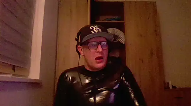 Snapshot of Bigthroaterboy chatting on 11, 2, 2025 Bigthroaterboy online show from 11, 2, 2025
