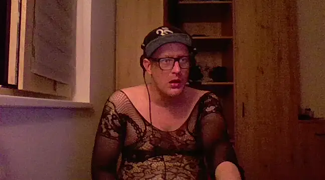 Snapshot of Bigthroaterboy chatting on 9, 2, 2025 Bigthroaterboy online show from 9, 2, 2025
