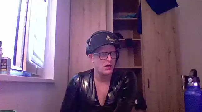 Snapshot of Bigthroaterboy chatting on 3, 3, 2025 Bigthroaterboy online show from 3, 3, 2025