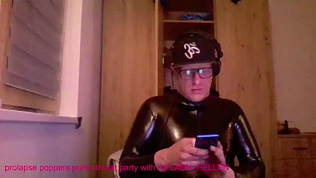 Snapshot of Bigthroaterboy chatting on 23, 1, 2025 Bigthroaterboy online show from 23, 1, 2025