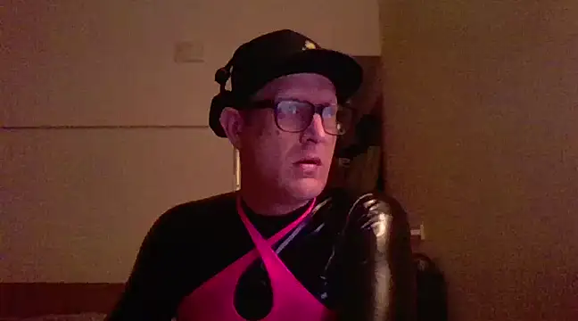 Snapshot of Bigthroaterboy chatting on 6, 3, 2025 Bigthroaterboy online show from 6, 3, 2025