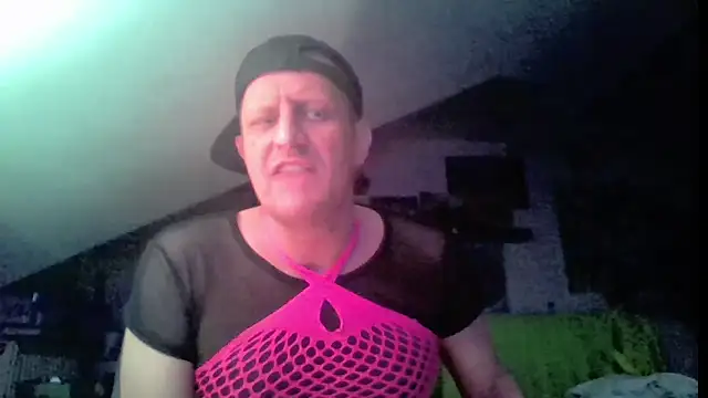 Bigthroaterboy online show from 14, 6, 2026