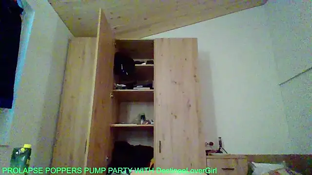 Snapshot of Bigthroaterboy chatting on 9, 9, 2025 Bigthroaterboy online show from 9, 9, 2025
