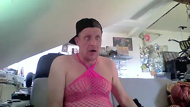Bigthroaterboy online show from 22, 6, 2026