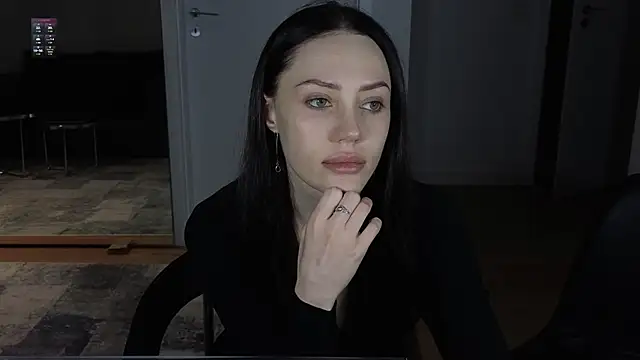 Sara Tranquil online show from 5, 3, 2026