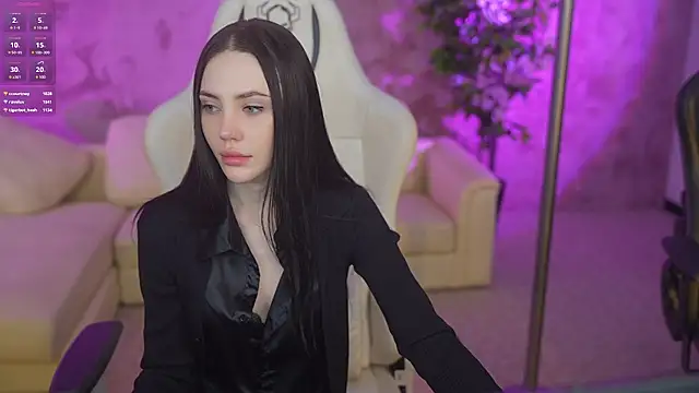 Sara Tranquil online show from 23, 2, 2025