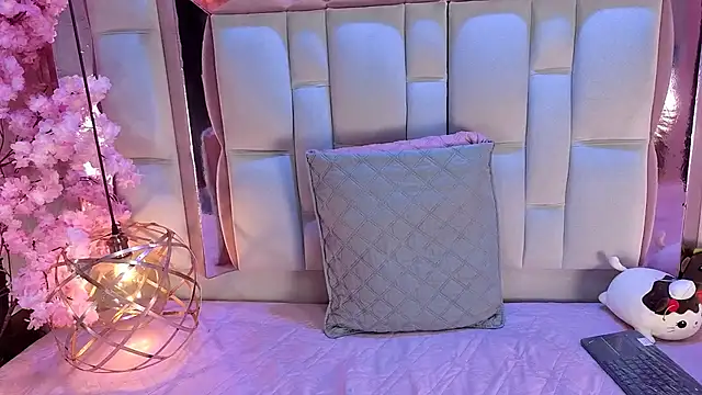 SaraMartini1 online show from 9, 1, 2026