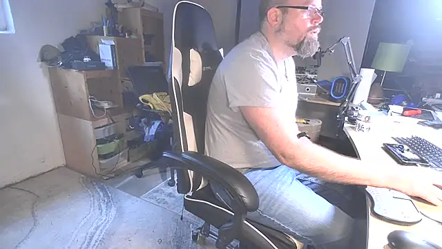 Snapshot of MagnusCockus chatting on 30, 4, 2026 MagnusCockus online show from 30, 4, 2026