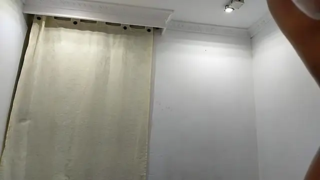 Snapshot of Molly_ADY chatting on 3, 12, 2024 Molly ADY online show from 3, 12, 2024