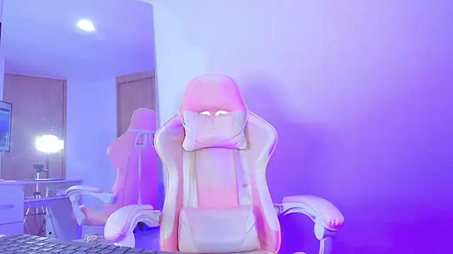 angelinalodge1 online show from 27, 2, 2025