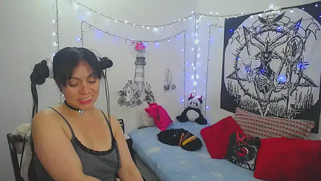 lili peach online show from 11, 2, 2025