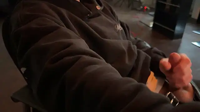 KendrickJiz online show from 4, 4, 2026
