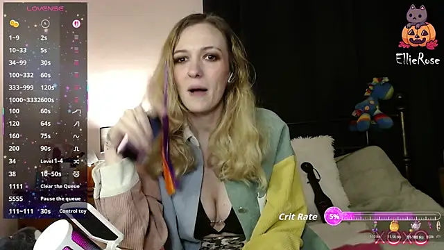 Snapshot of EllieeRose chatting on 7, 11, 2025 EllieeRose online show from 7, 11, 2025