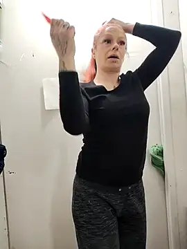 Snapshot of vvictoria_xxx chatting on 15, 11, 2025 vvictoria xxx online show from 15, 11, 2025