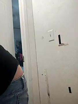 Snapshot of vvictoria_xxx chatting on 8, 11, 2025 vvictoria xxx online show from 8, 11, 2025