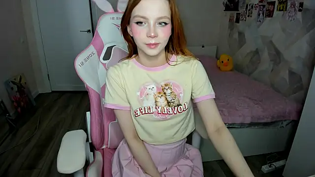 Snapshot of Passionate_Angels chatting on 22, 10, 2025 Passionate Angels online show from 22, 10, 2025