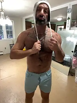 Snapshot of DaddySnowXX chatting on 12, 10, 2025 DaddySnowXX online show from 12, 10, 2025