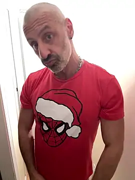Snapshot of DaddySnowXX chatting on 2, 3, 2025 DaddySnowXX online show from 2, 3, 2025