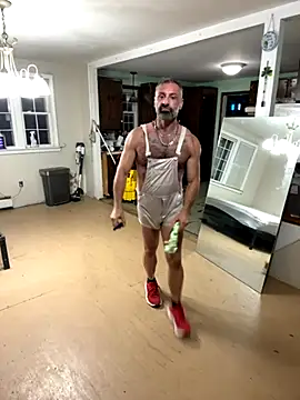 Snapshot of DaddySnowXX chatting on 2, 10, 2025 DaddySnowXX online show from 2, 10, 2025