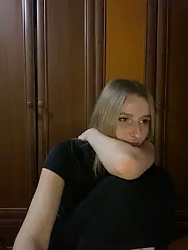 Snapshot of Ameli_Li chatting on 7, 12, 2024 Ameli Li online show from 7, 12, 2024