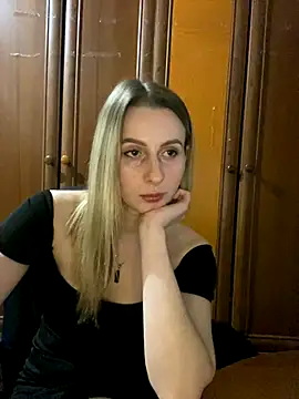 Snapshot of Ameli_Li chatting on 29, 10, 2025 Ameli Li online show from 29, 10, 2025