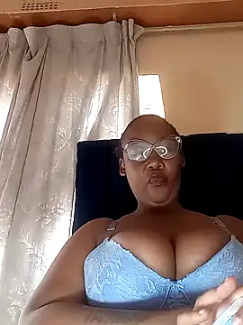 NippleMilkXx online show from 28, 10, 2025