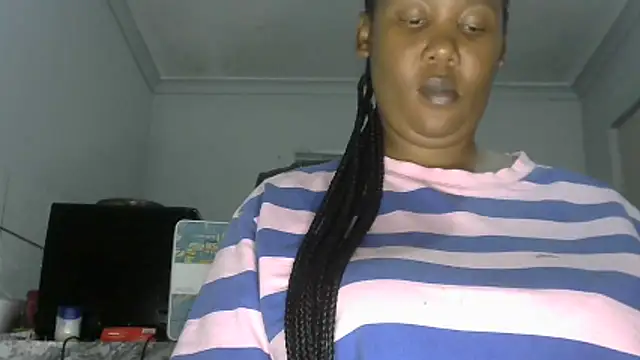 Snapshot of NippleMilkXx chatting on 23, 5, 2026 NippleMilkXx online show from 23, 5, 2026