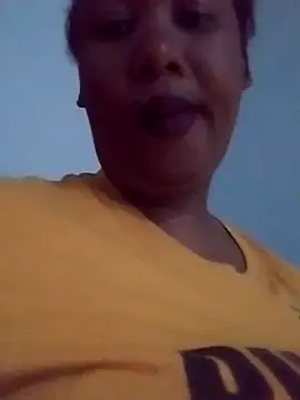 NippleMilkXx online show from 7, 4, 2026