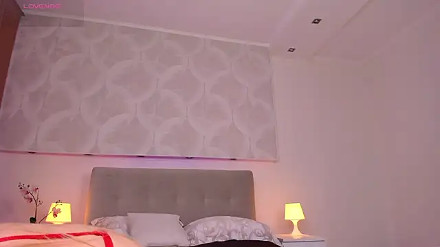 Erika Carpenter online show from 21, 4, 2026