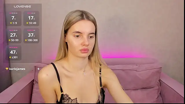 Snapshot of Erika_Carpenter chatting on 31, 1, 2025 Erika Carpenter online show from 31, 1, 2025