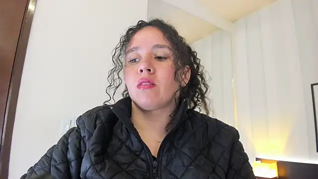 Valeria  soler online show from 2, 3, 2025