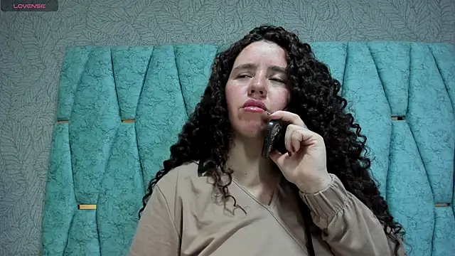 Valeria  soler online show from 5, 10, 2025