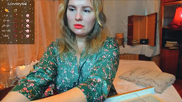 Snapshot of Your_Julia_Burns chatting on 26, 12, 2024 Your Julia Burns online show from 26, 12, 2024