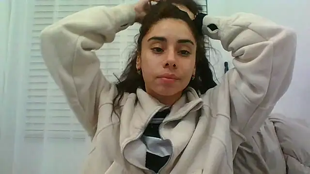 catrinasexy19 online show from 24, 1, 2025